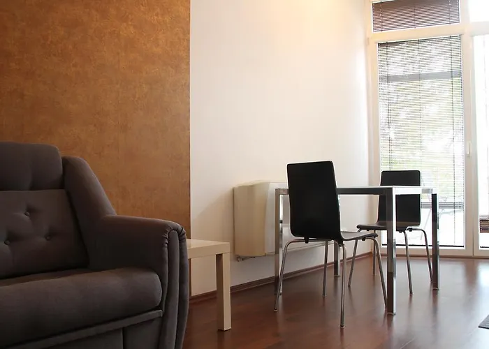 Gazde/Camere de închiriat Kukucinova Bratislava